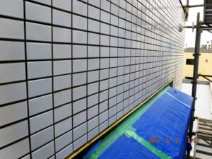 外壁の雨漏り修理2